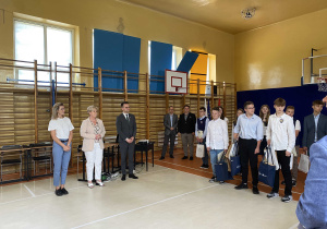 Laureaci i finaliści z nagrodami oraz zaproszeni goście