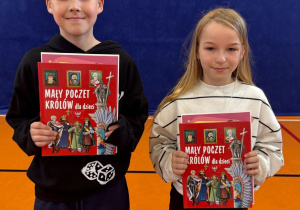 Nagrody w konkursie ortograficznym klas trzecich