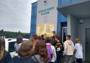 Uczniowie na wycieczce w Smardzewicach