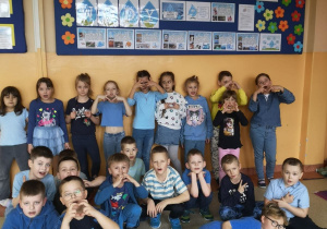 Klasa 1 przy gazetce szkolnej