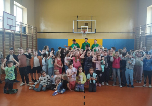 Drugoklasiści z siatkarzami