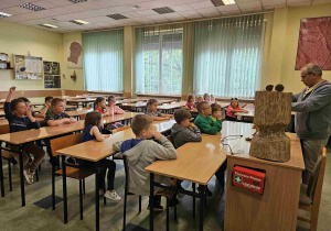 Uczniowie klasy Ia na Wydziale Leśnictwa