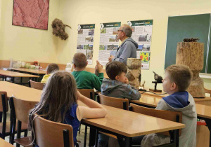 Uczniowie klasy Ia na Wydziale Leśnictwa