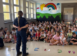 Prelekcje z policjantką w SP nr 13