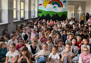 Uczniowie podczas apelu