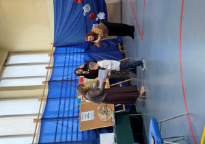 Szymon odbiera nagrodę główną w konkursie miejskim