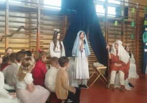 Aktorzy Maryja, Józef i Anioł