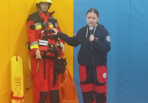 Ratowniczka wopr opisuje sprzęt