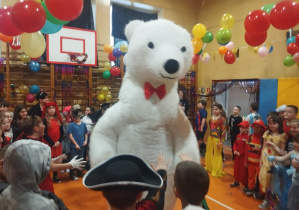 Dzieci podczas zabawy.