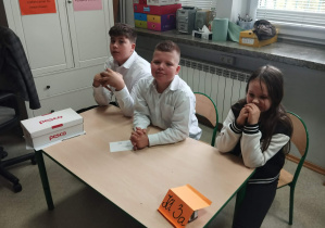 Członkowie drużyny z klasy 3a